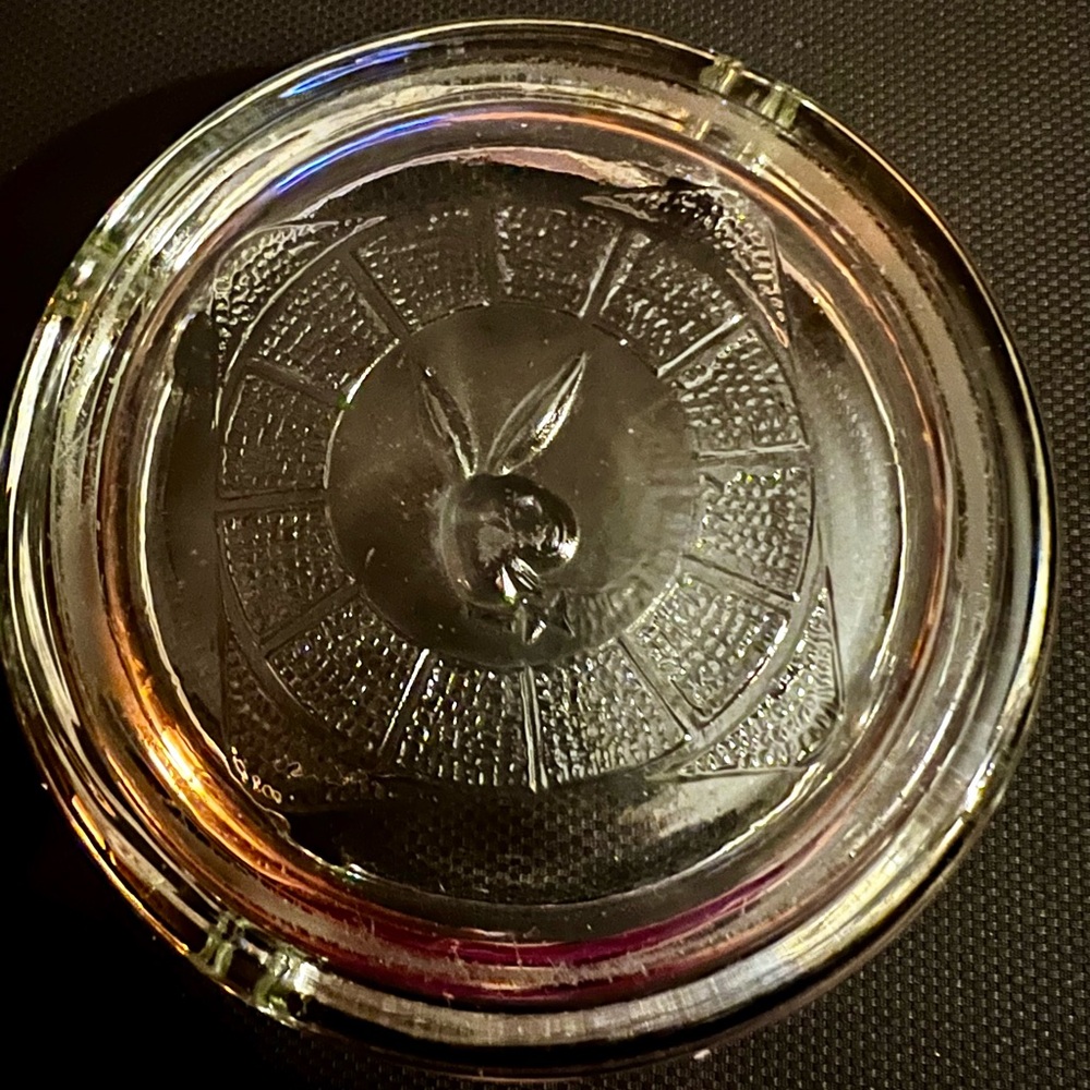 Vintage PLAYBOY CLUB Clear Glass Ashtray with Engraved PLAYBOY BUNNY - Picture 11 of 12